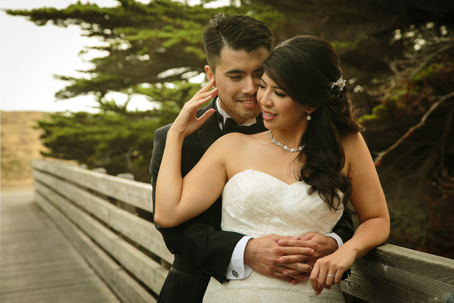 wedding portrait at Half Moon Bay Golf Links